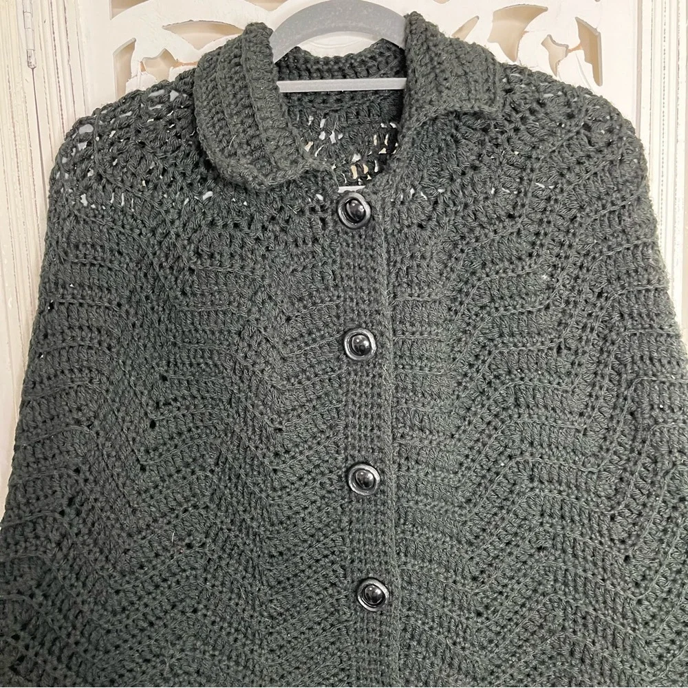 Vintage Hand-knit Black Open Stitch Poncho